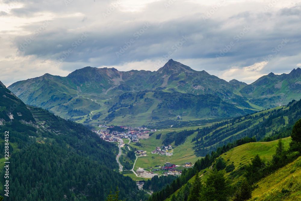 Fototapeta premium Alpine Village in Austria