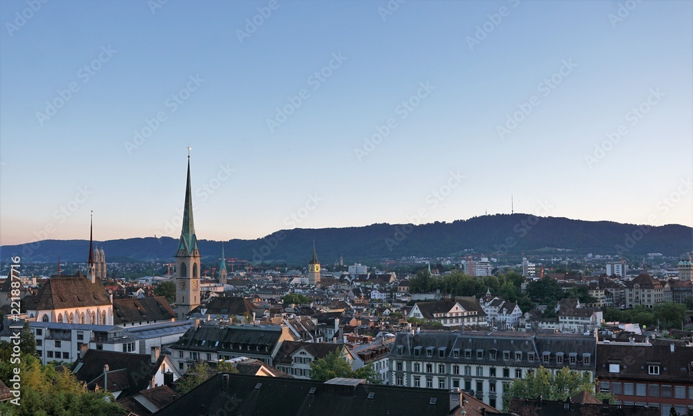 Niederdorf Stadtteil in zürich aufgenommen vom Universität in der Schweiz