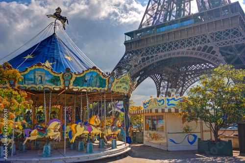 Eiffel Tower Carousel