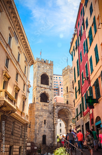 Obraz na płótnie Porta Soprana in Genoa in a beautiful summer day, Liguria, Italy w salonie