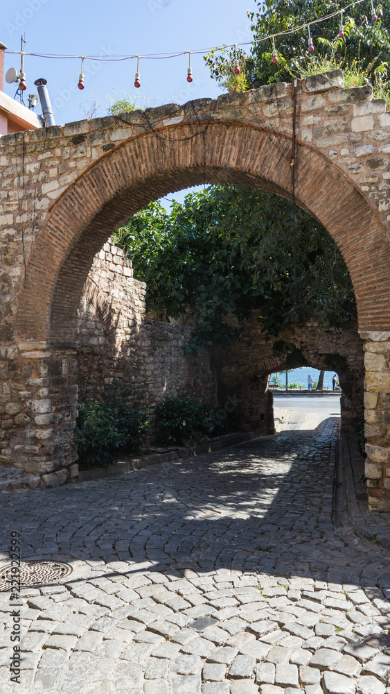 Ancient arc. passage to the sea in Istanbul
