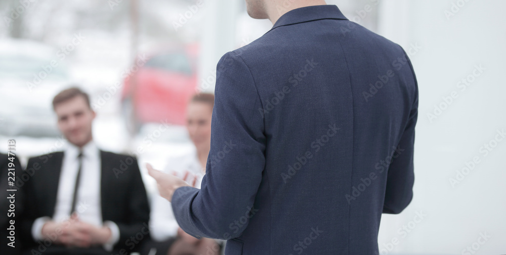 Fototapeta premium close up.businessman making a presentation at the seminar.