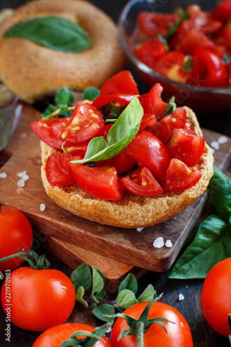 Obraz na płótnie Frisella seasoned with tomatoes and herbs