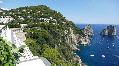 Capri south coast i Faraglioni © Martin