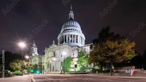 Timelapse of traffic by St Paul's Cathedral, London photo