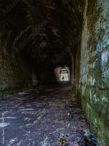 Fototapeta Naklejka Na Ścianę i Meble -  Licht am Ende des Tunnels