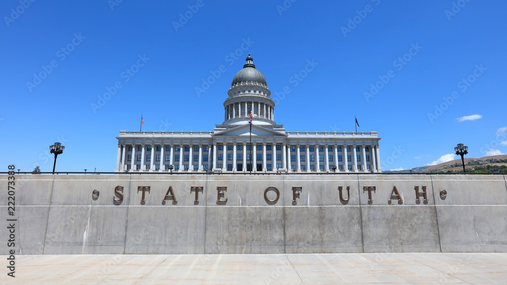 Fototapeta premium Utah State Capitol Building in Salt Lake City