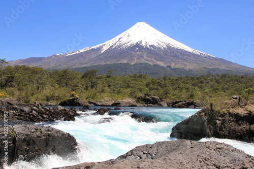 Osorno Volcano - Chile © yoshi