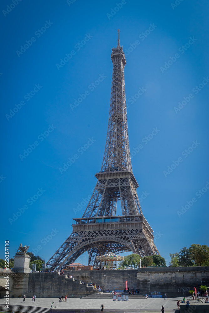 Paris, France - 08 18 2018:  Les Quais de Seine - La tour Eiffel vu d'un Bateau mouche