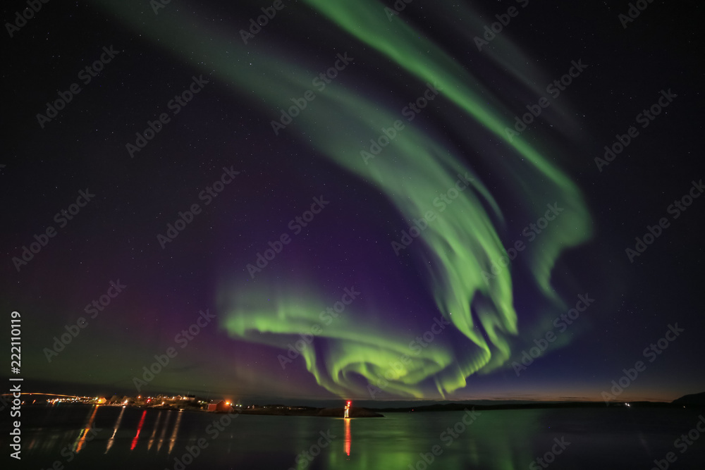 aurora-polaris-is-a-physical-phenomenon-that-occurs-when-the-solar-wind