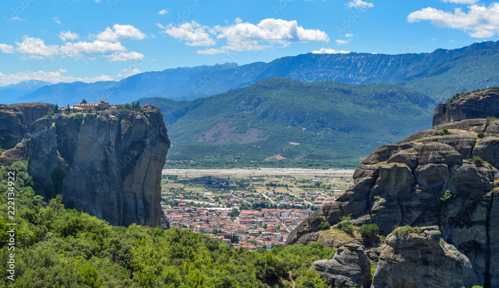Naklejka premium Rocks of Meteora in Greece.