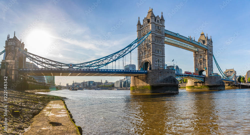 Obraz premium London Tower Bridge panoramic view