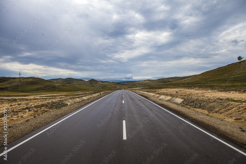 Naklejka premium road to the horizon