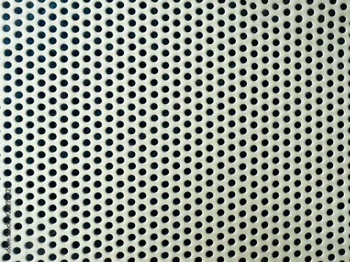 metal mesh in grid holes form