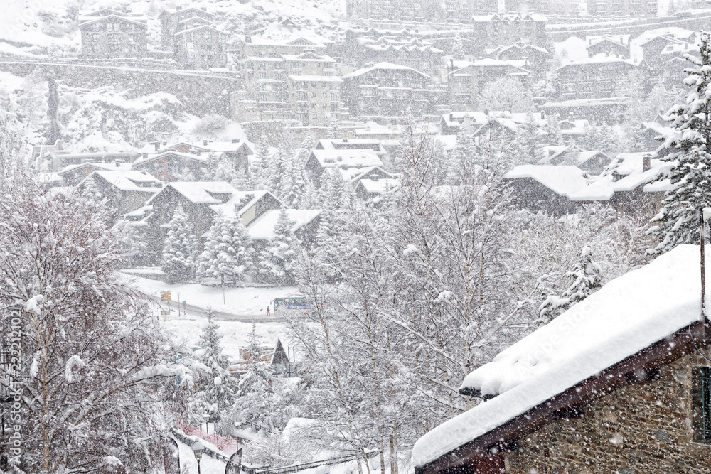 View of El Tartter village in Andorra during a heavy snowfall - obrazy, fototapety, plakaty 