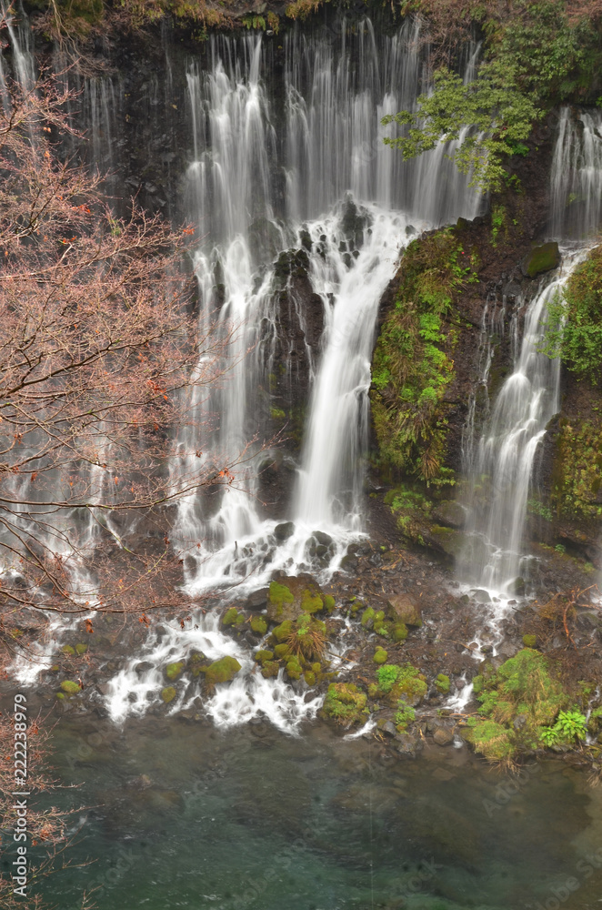 Obraz premium 上から見た滝