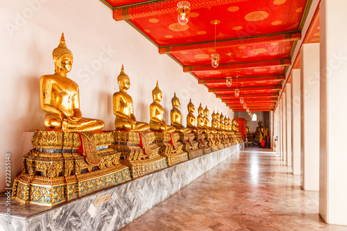 Photography Buddha statues, Wat Pho