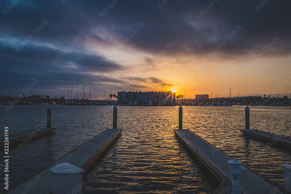 Fototapeta premium Dramatic Sunset at Marina del Rey