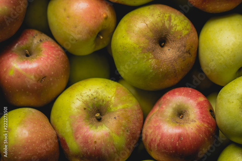 Unbehandelte Äpfel, Bio, Nahaufnahme