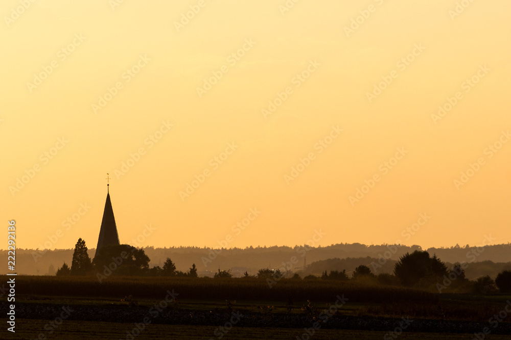 Obraz premium Silhouette Plieninger Kirchturm Sonnenuntergang - Stuttgart-Plieningen