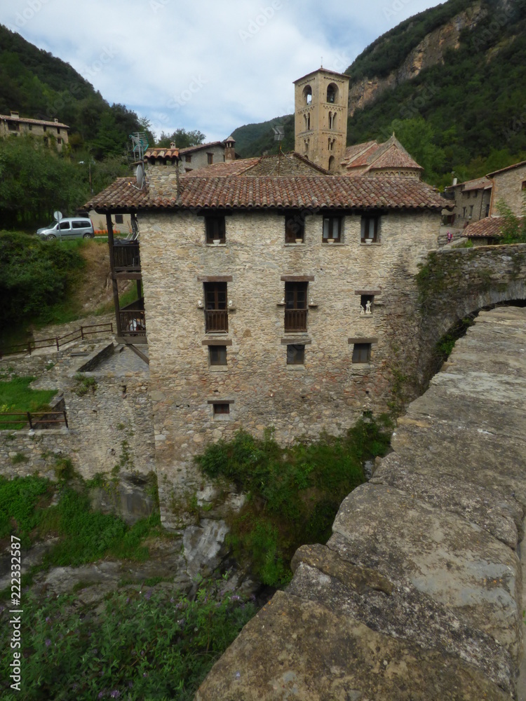 Beget. Pueblo historico  de Gerona, Cataluña, España