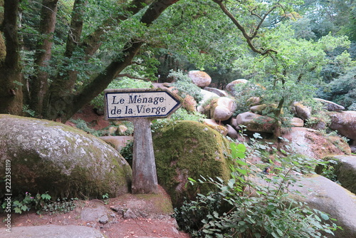 Fotografia Le Ménage de la Vièrge, Wald von Huelgoat, Bretagne