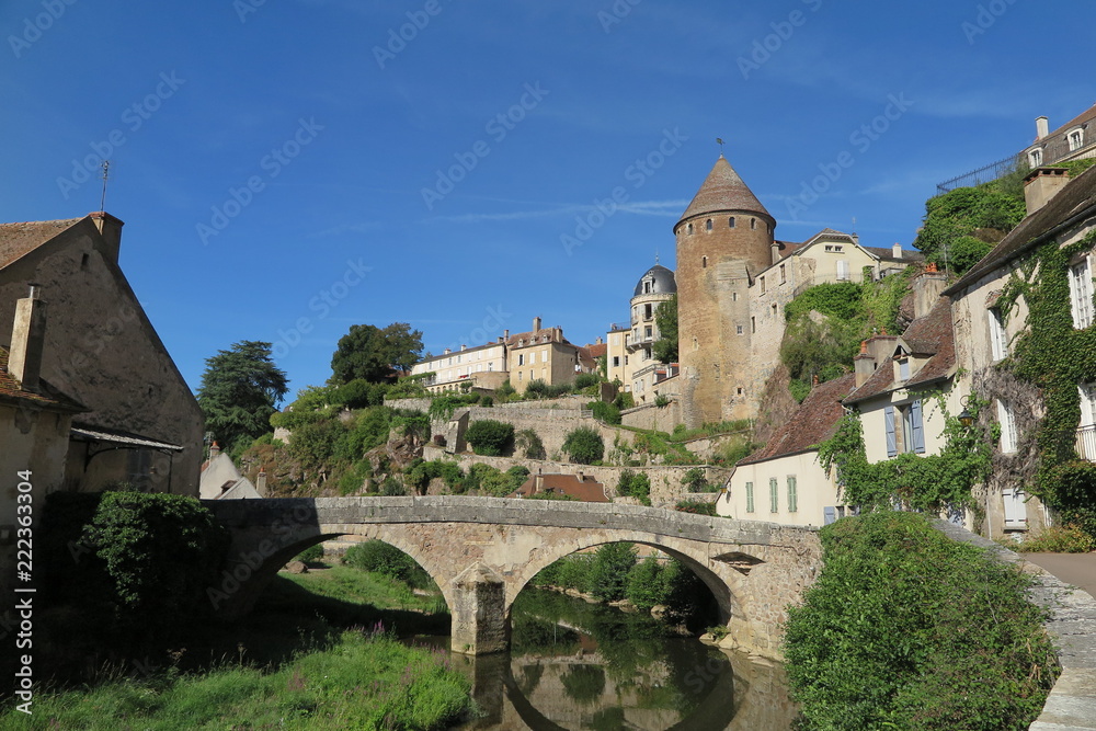 Obraz premium Semur-en-Auxois, Burgund 