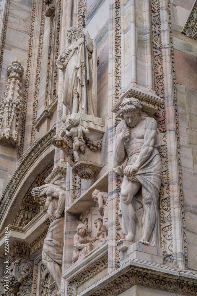 Detail view of the many statues and sculptures on the exterior of the Duomo di Milano