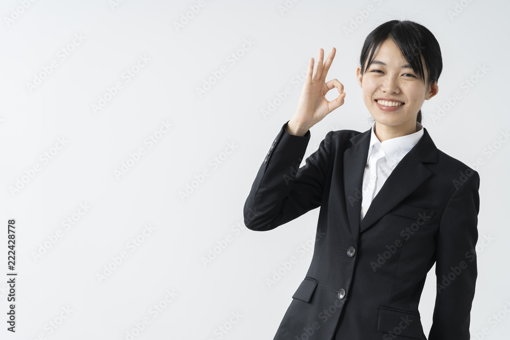 スーツの女性 スーツの女性