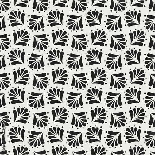 Classic Leaves Art Deco Seamless Pattern. Geometric Leaf Stylish Texture. Abstract Feather Retro Vector Texture.