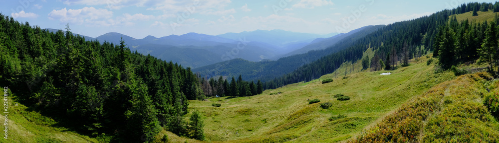 Ukraina, Karpaty Wschodnie - góry Gorgany Środkowe, górska panorama