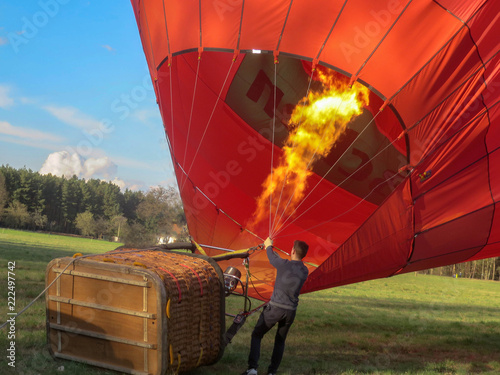 red balloon start with fire photo