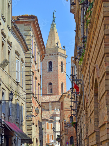 veduta panoramica di alcuni angoli di Ripatransone, Marche, Italia