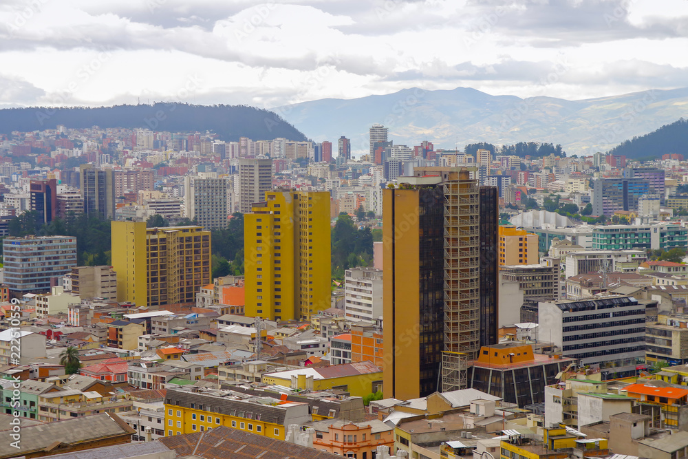 Naklejka premium Cityscape panoramic aerial view from the Basilica Church viewpoint of Quito city, Ecuador