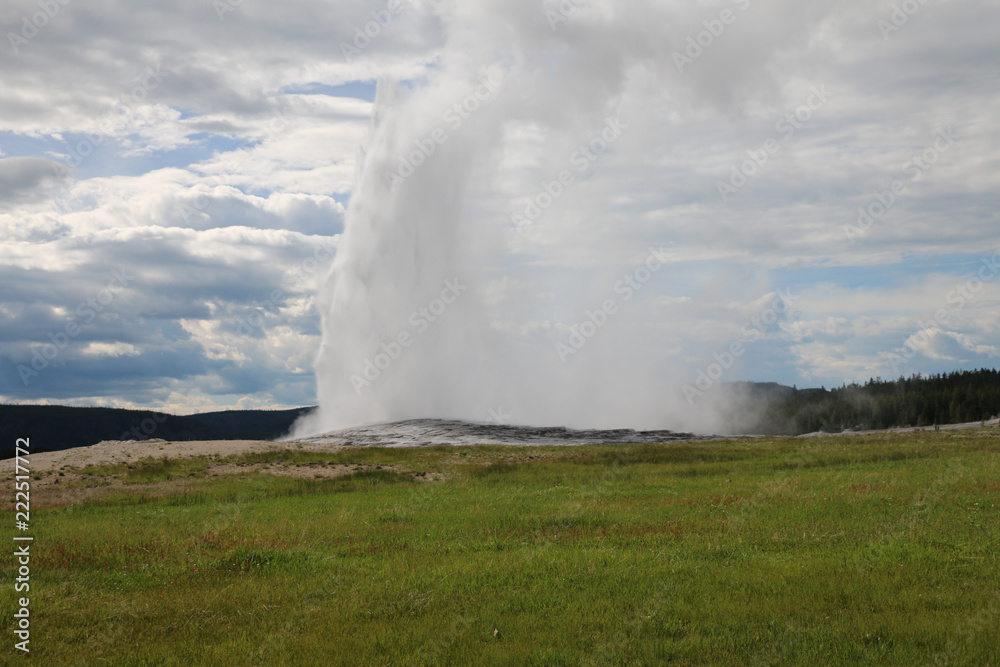 Old Faithful 2 Yellowstone National Park Wyoming Old Faithful 2 Yellowstone National Park Wyoming