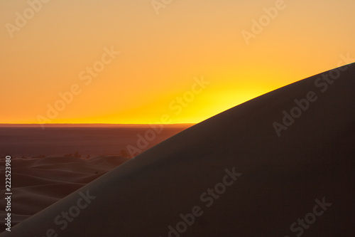 Desert Sunrise © Vladislav