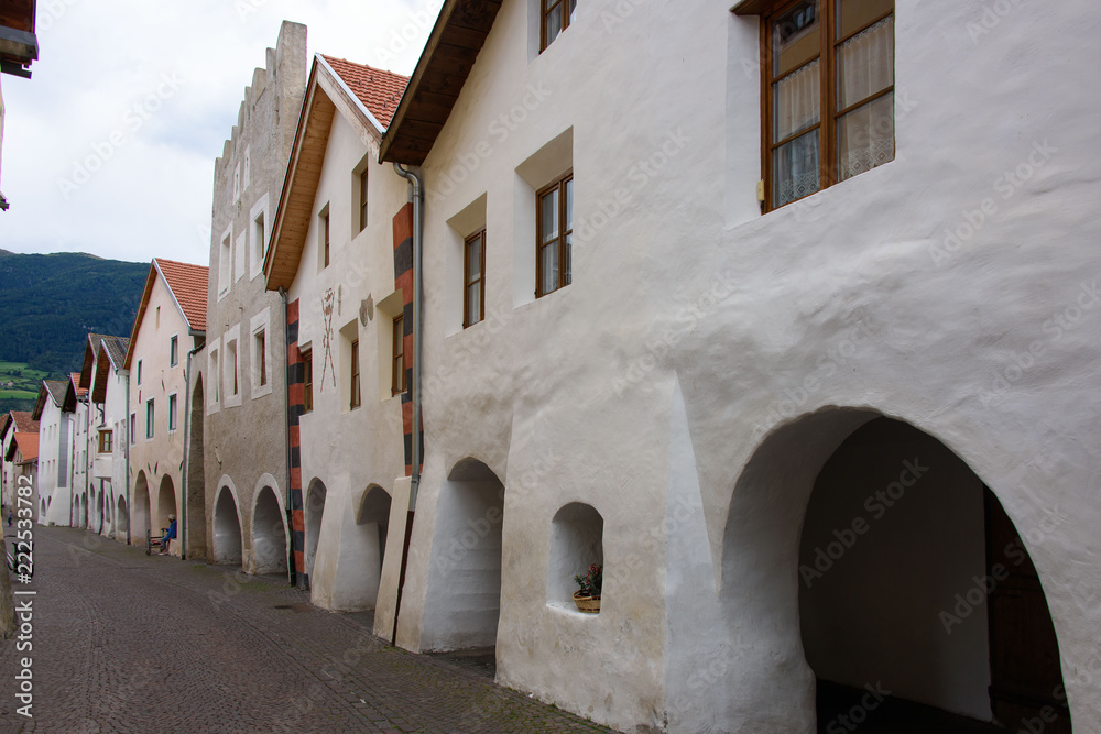 Colonnade in Glurns, Vinschgau