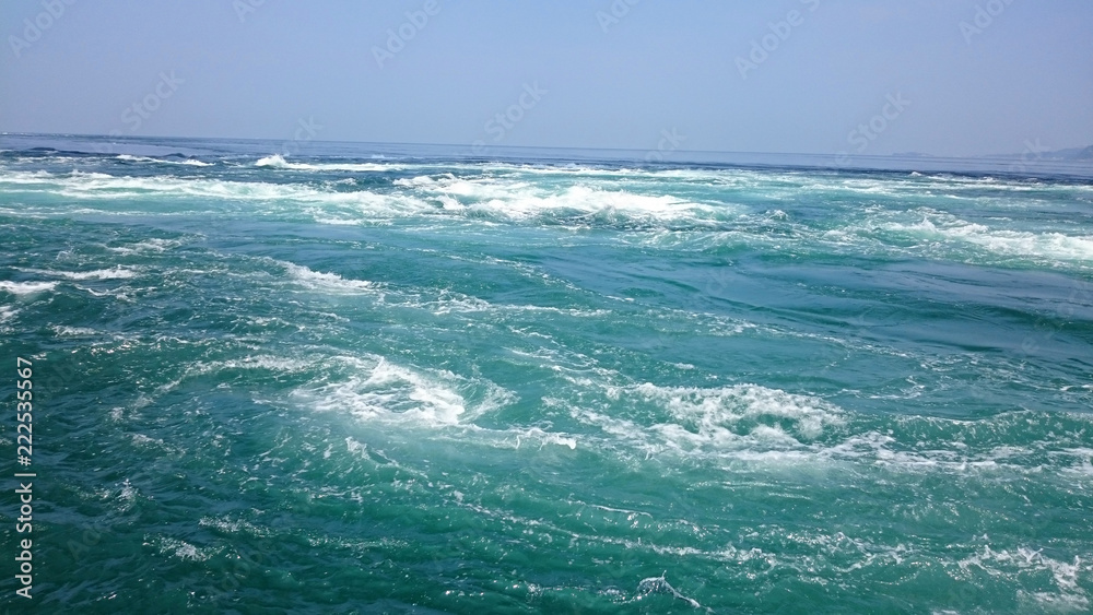 Fototapeta premium 鳴門の渦潮