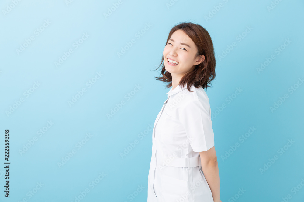 笑顔のナース