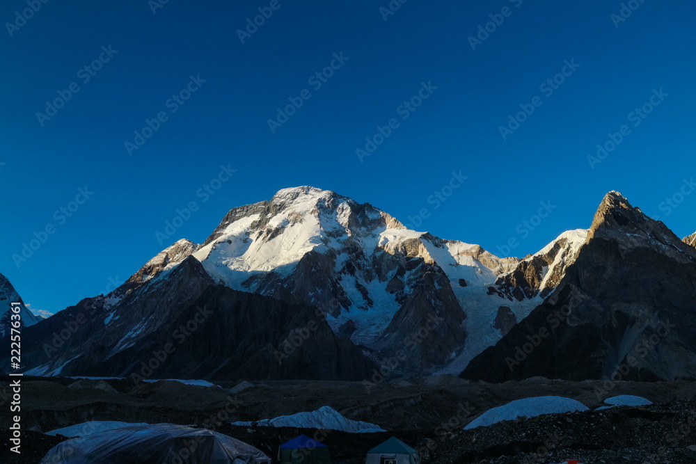 Obraz premium Gasherbrum 4 mountain peak at K2 trekking route along the way to Concordia camp, K2 Base Camp trek, Pakistan
