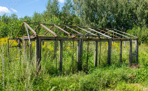 Foto old abandoned greenhouse