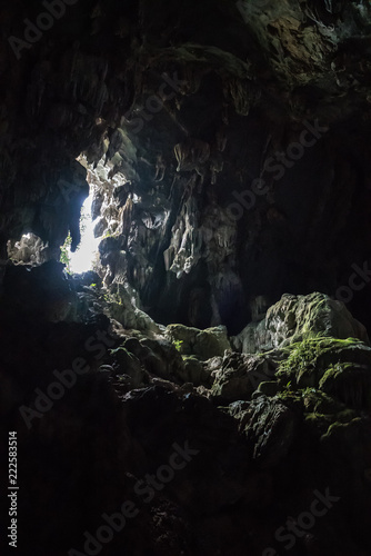 Laos - Vang Vieng - Tham Poukham Höhle