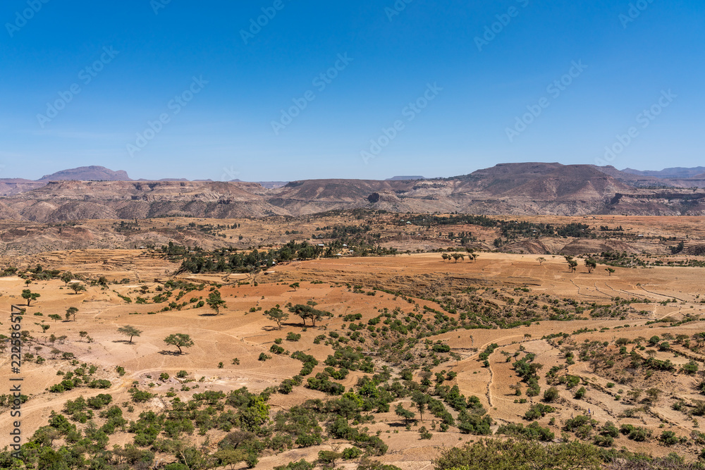Äthiopien - Landschaft zwischen Aksum und Hawzien