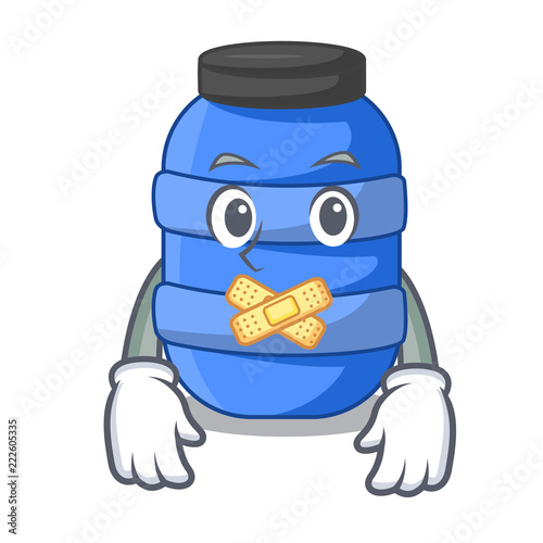 Silent plastic barrel container for fish cartoon