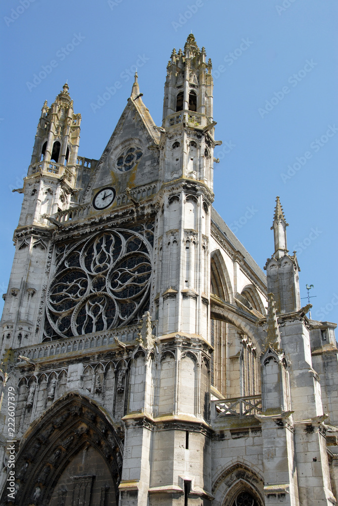 Obraz premium Ville de Vernon, Collégiale Notre-Dame construite au XIe siècle, département de l'Eure, Normandie, France