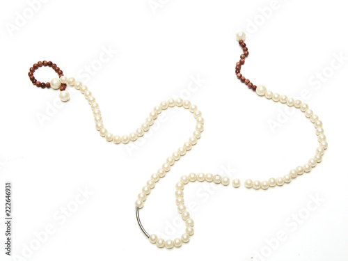NATURAL PEARL NECKLACE ON WHITE