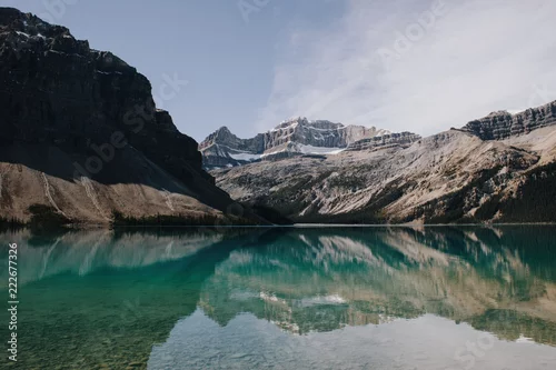 Obraz jezioro w górach
