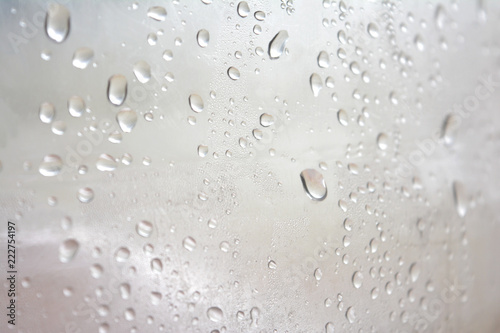 Canvas Print Water drops on a glass window