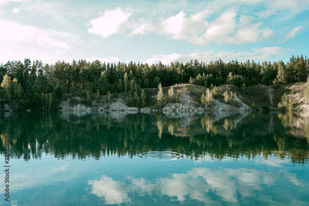 Obraz premium Beautiful Blue Lake in Siberia, Russia