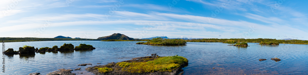 Panoramic landscape Lake in Islandia